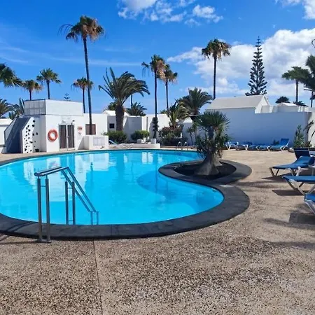 Apartamento Gibshouses Playa Bastian *