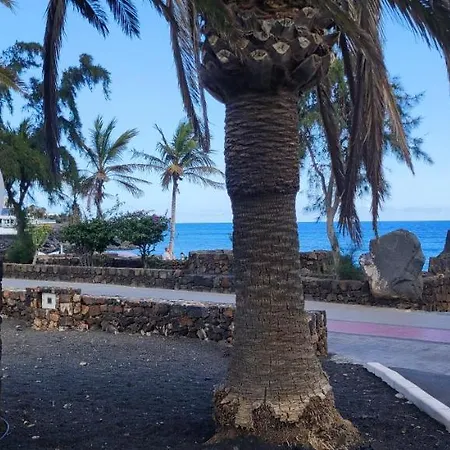 Gibshouses Playa Bastian Costa Teguise